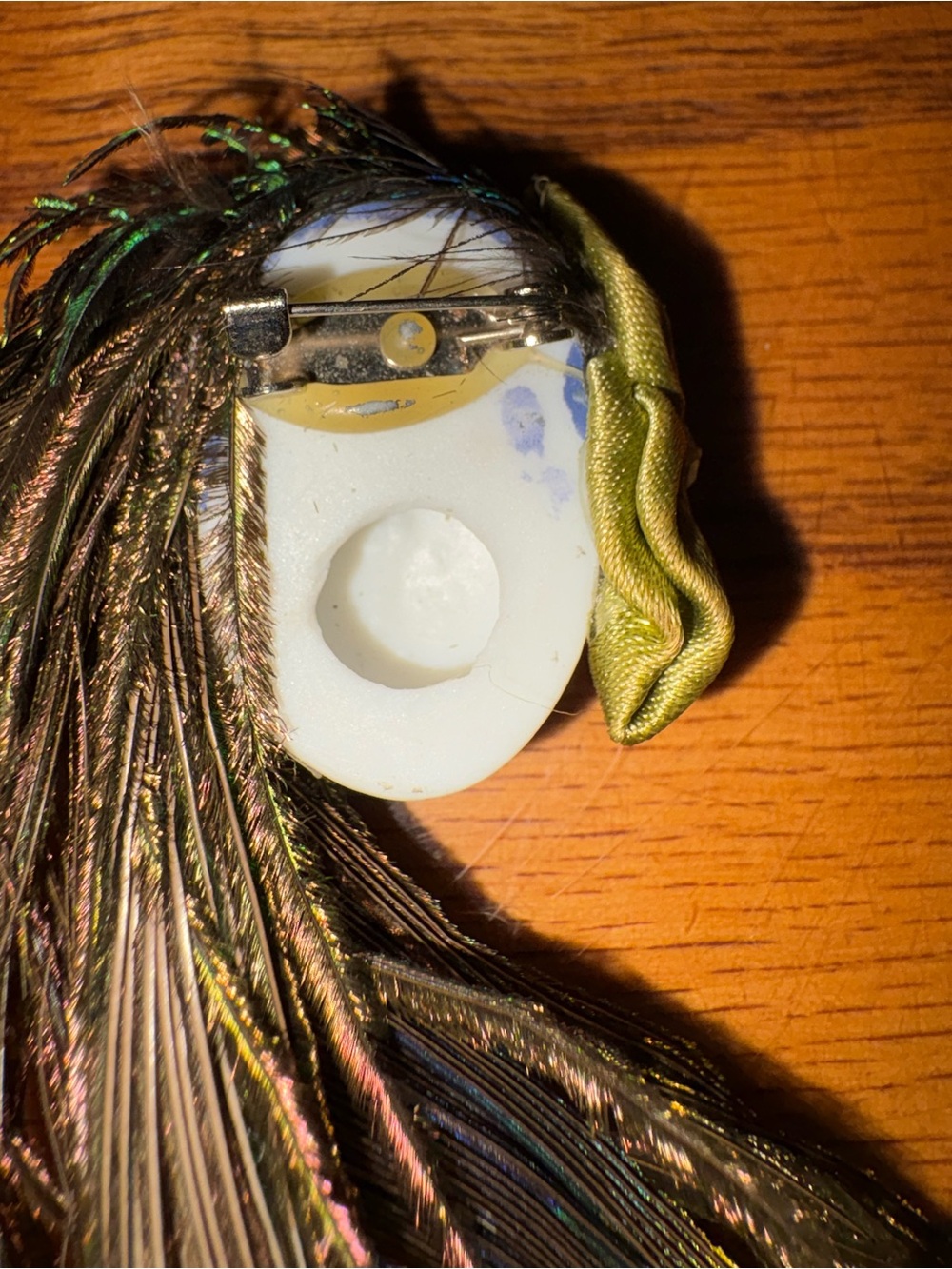 Brooch - Picture 4 of 4
